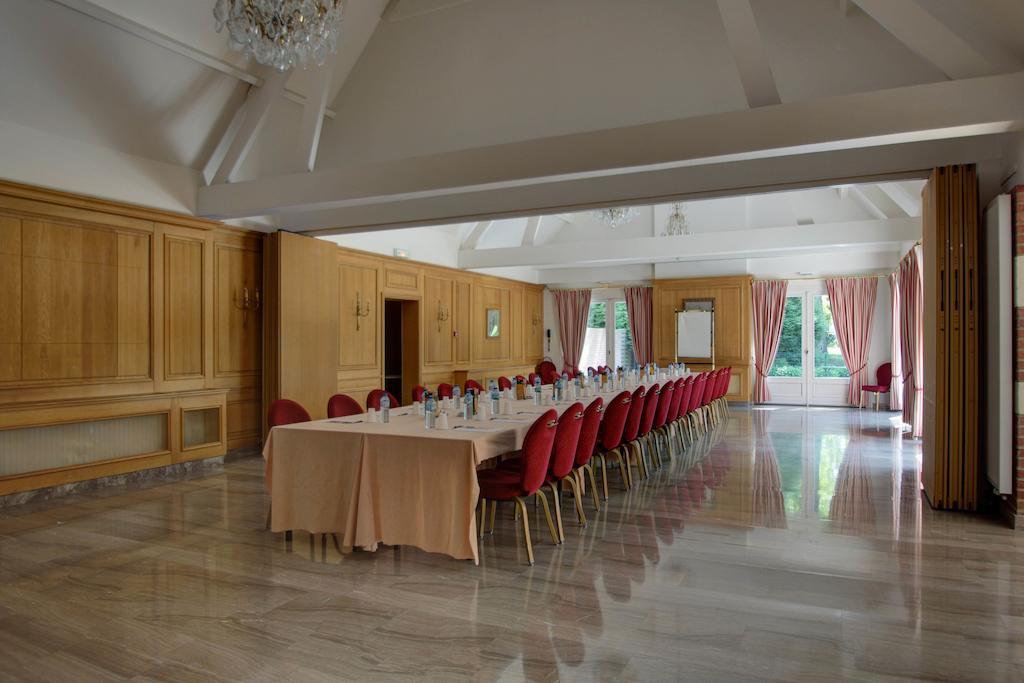 Najeti Hôtel Château Tilques Exterior foto